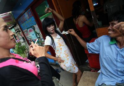 Бывшая няня Обамы и другие транссексуалы Джакарты