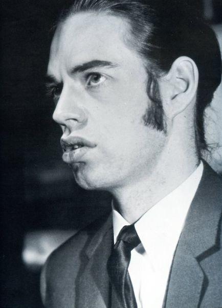 Редкие снимки знаменитостей прошлого и настоящего. Часть 15