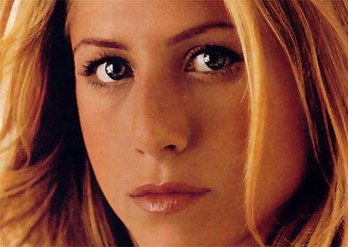 Топ-10 самых невезучих в любви звезд