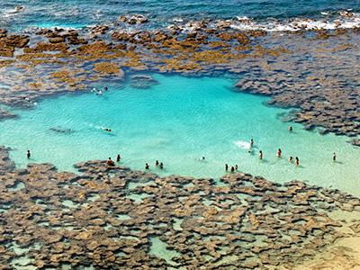 Земной рай: гавайский пляж внутри древнего кратера