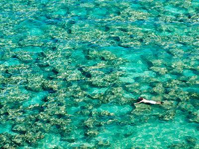 Земной рай: гавайский пляж внутри древнего кратера