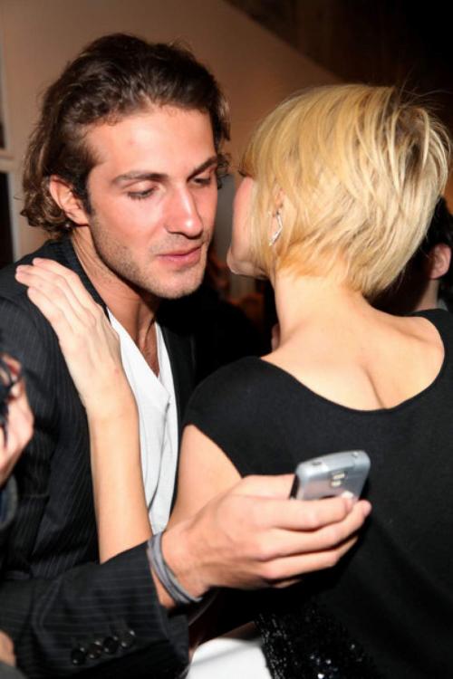 Самые скандальные поступки Пэрис Хилтон