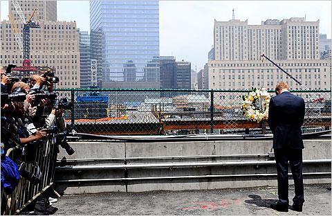 Принц Гарри лопал задом шарики