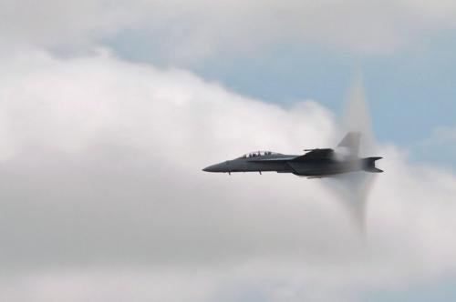 Удивительный эффект Прандтля-Глоерта