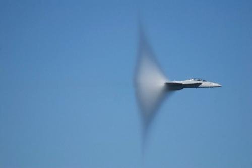 Удивительный эффект Прандтля-Глоерта