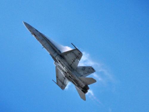 Удивительный эффект Прандтля-Глоерта