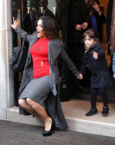 Курьезные падения знаменитостей