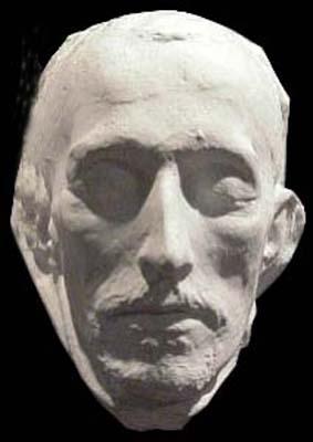 Посмертные маски гениев скрывают зловещие тайны