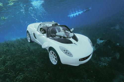 Автомобильные прогулки под водой