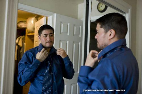 Беременный мужчина снялся обнажённым