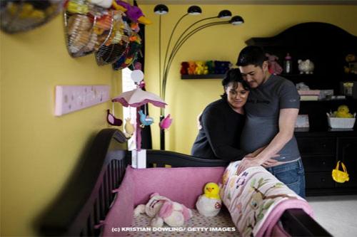 Беременный мужчина снялся обнажённым