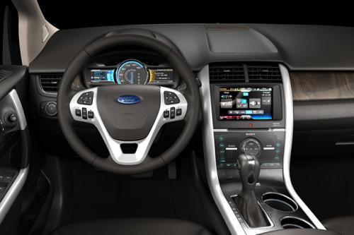 Автомобили все больше и больше выходят в интернет