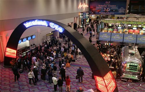 Автомобили все больше и больше выходят в интернет