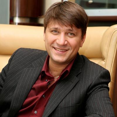 Кто из звезд кого озвучивает в мультфильмах