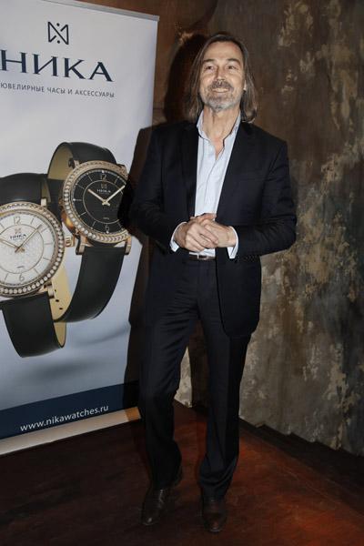 Никас Сафронов отметил свой день рождения