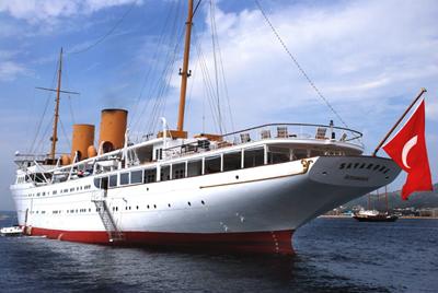 Топ-11 яхт королей и президентов