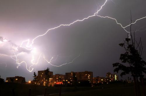 Самые впечатляющие фотографии молний