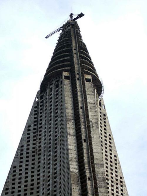 Вавилонская башня Северной Кореи