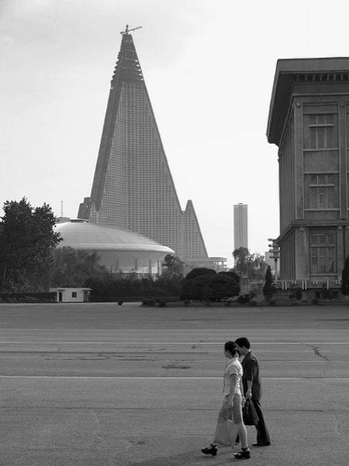 Вавилонская башня Северной Кореи