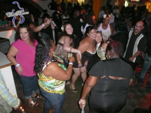 Ночные клубы для толстяков стали новым хитом США