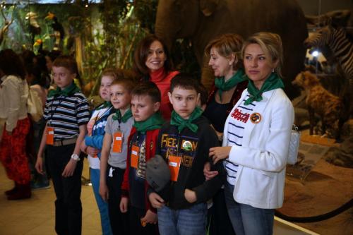 Ирина Безрукова подарила праздник детям