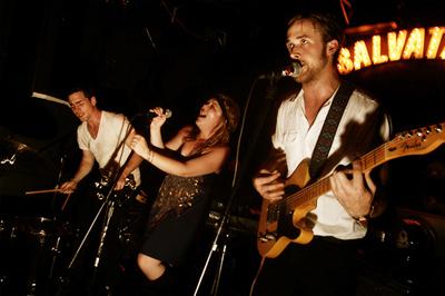 Звезды-многостаночники: со сцены — на экран, и обратно