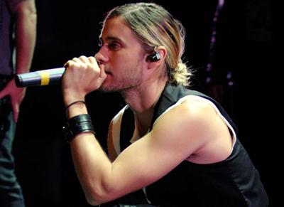 Звезды-многостаночники: со сцены — на экран, и обратно