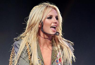 Звезды-многостаночники: со сцены — на экран, и обратно