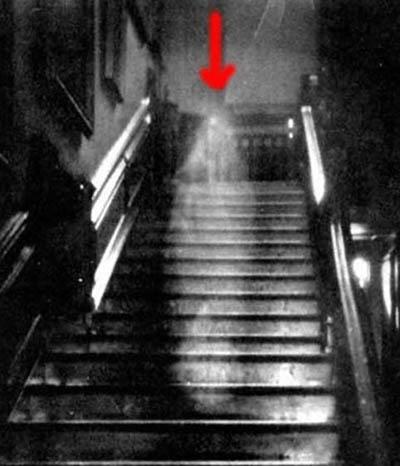 Самые известные и жуткие фотографии привидений
