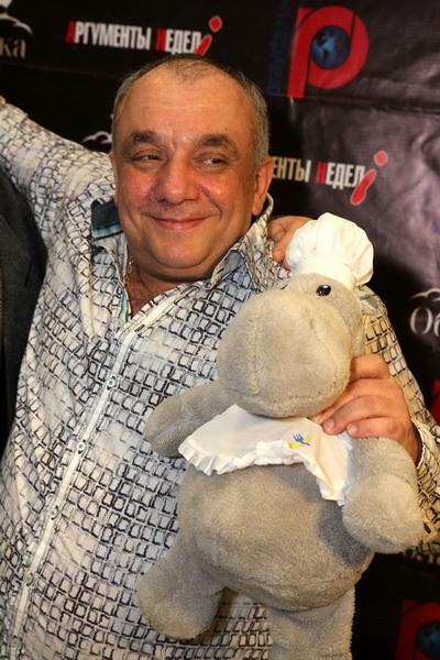 Продюсер двух премьер-министров отметил 25-летие