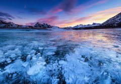 10 замерзших озер планеты
