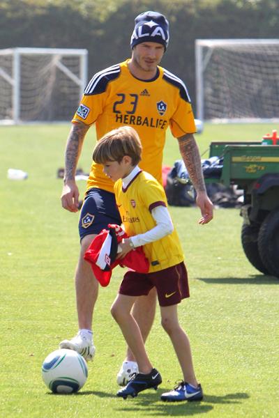 Топ-10 самых стильных отцов года