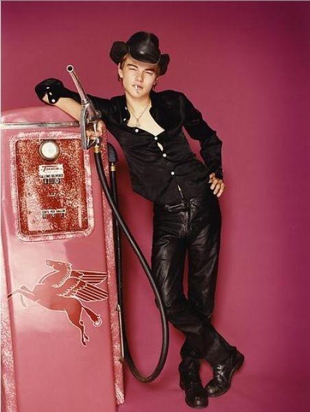 Редкие фотографии всемирно известных звезд. Часть 4