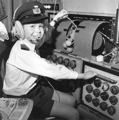 Редкие фотографии всемирно известных звезд. Часть 4