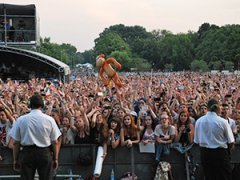 В парке Горького прошел музыкальный "Субботник"