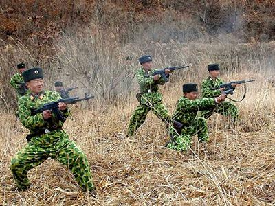 Северная Корея привела ракеты в боевую готовность и целится в США