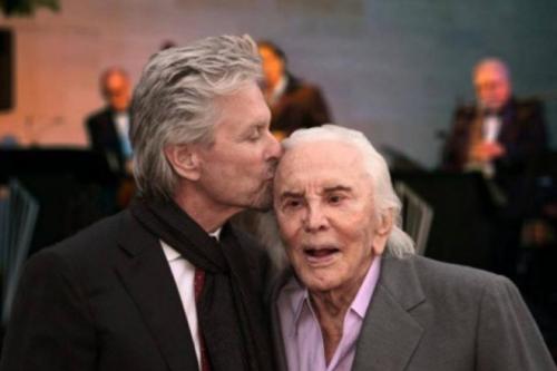 Знаменитые голливудские звезды с русскими корнями