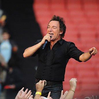 Названы самые богатые музыканты мира