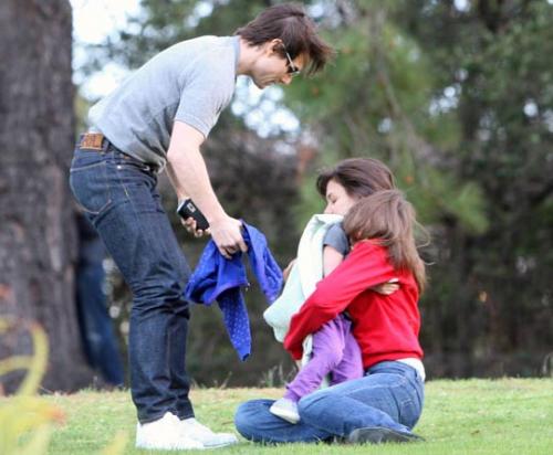 Тома Круза засняли в семейной сцене