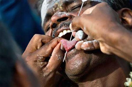 Шокирующая Азия: праздник Тайпусам