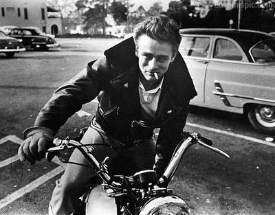 Знаменитости, которые погибли в автокатастрофах