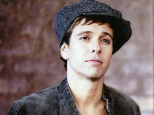 Звезды эстрады 90-х: что стало с когда-то знаменитыми исполнителями