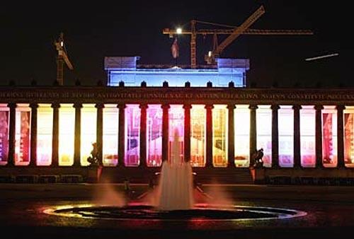 Берлин горит синим пламенем…