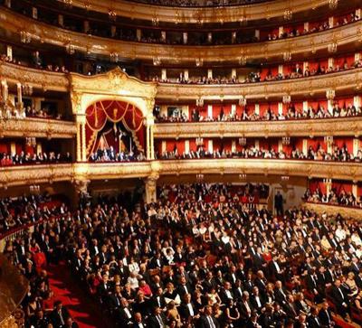 Как выглядят оперы в разных странах мира