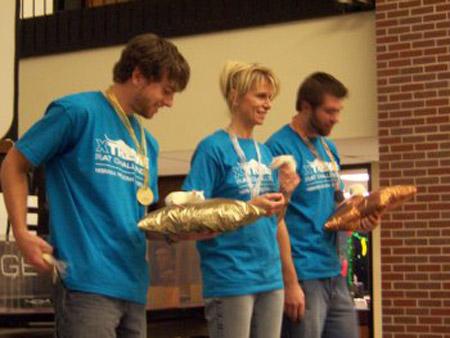 Звериный спорт: азартные издевательства над животными