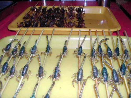 Самые страшные деликатесы разных стран мира