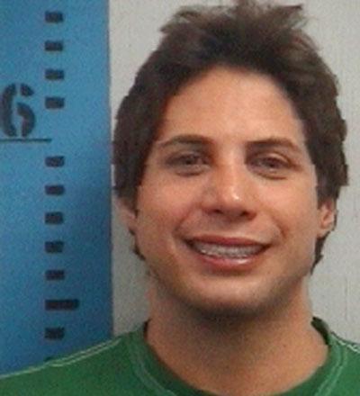 Знаменитости под арестом: криминальное чтиво