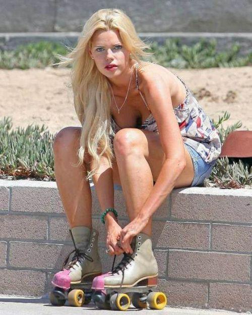 Софи Монк (Sophie Monk)