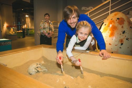 Звезды привели детей в «живой» музей