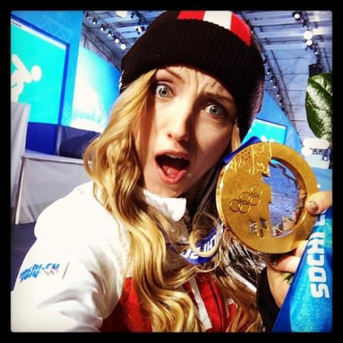 Лучшие фотографии Олимпийцев и болельщиков "из первых рук"